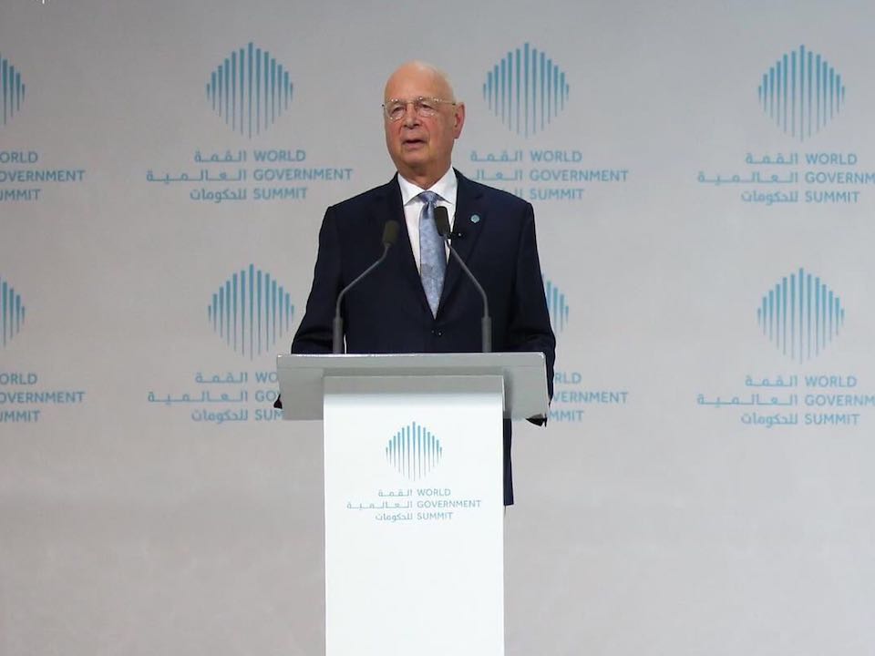 حسين سجواني - السيد كلاوس شواب، مؤسس ورئيس مجلس إدارة المنتدى الاقتصادي العالم